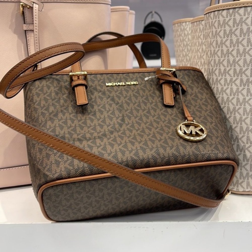 Michael Kors Jet Set Travel XS Carryall Tote Top Zip Tote Brown - Picture 4 of 16